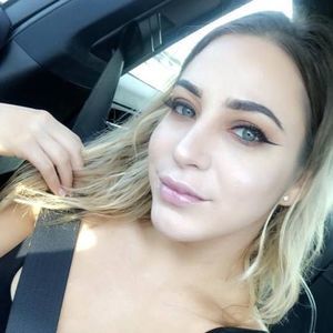 Meet your Posher, Shirley